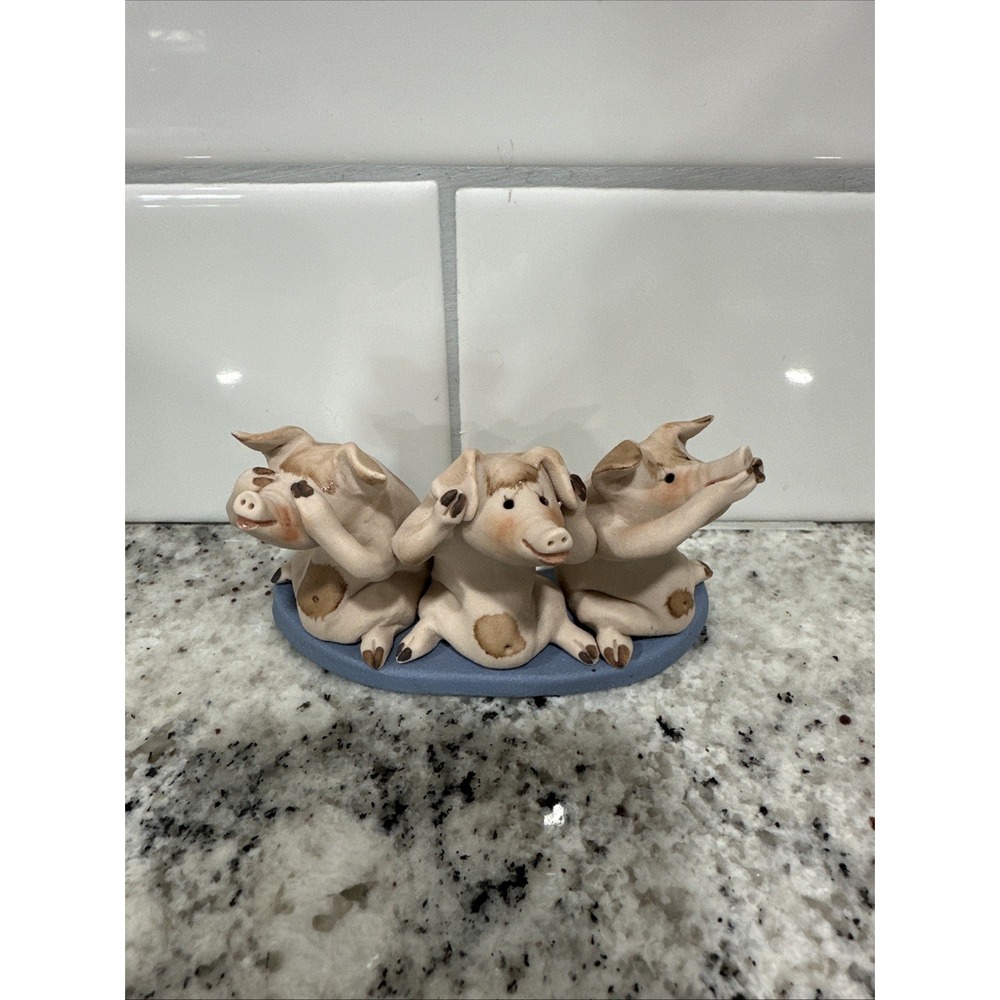 RARE SIGNED 1983 THERESA BAYER 3 PIG SEE, HEAR, SPEAK NO EVIL Figurine‎ EUC